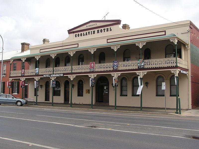 Alpine Heritage Motel Goulburn Luaran gambar