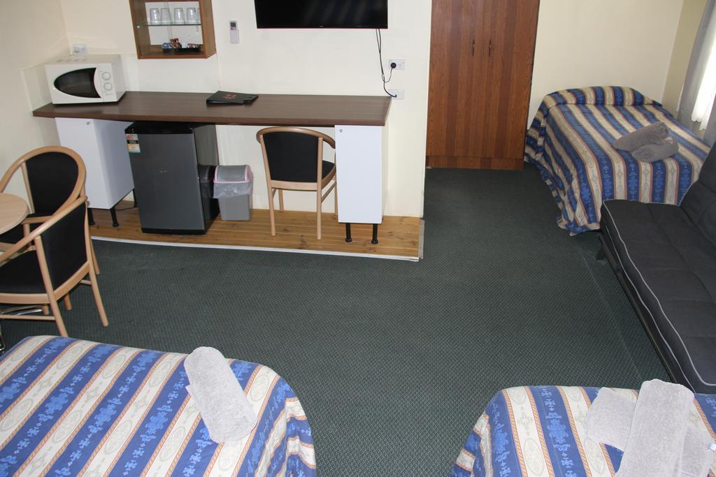 Alpine Heritage Motel Goulburn Luaran gambar