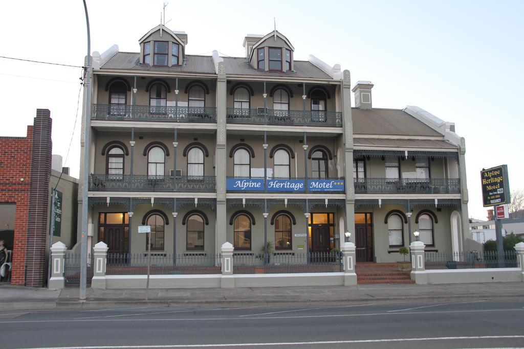 Alpine Heritage Motel Goulburn Luaran gambar