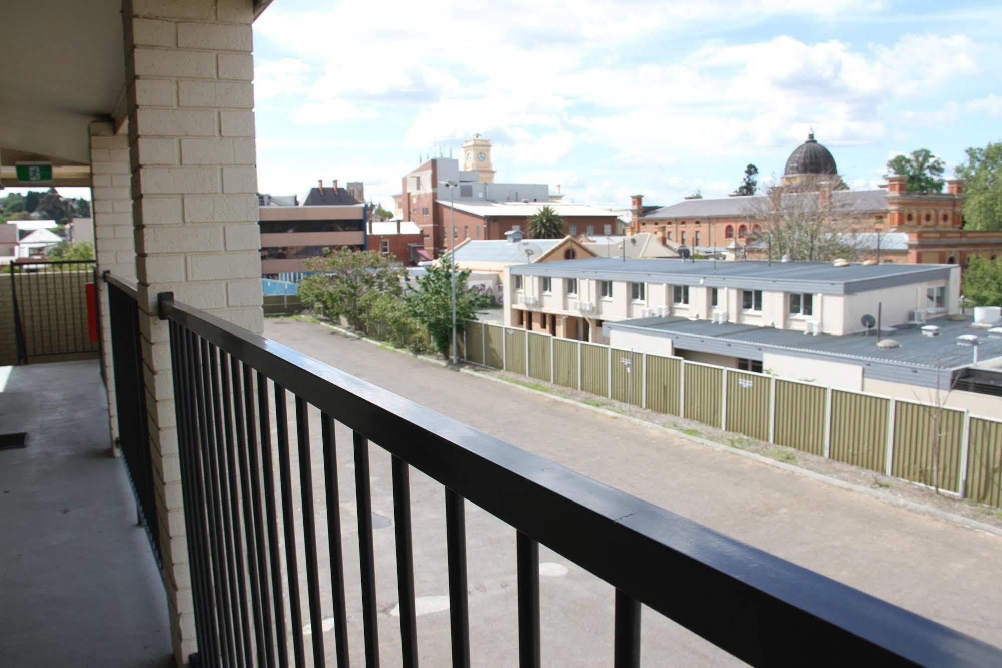 Alpine Heritage Motel Goulburn Luaran gambar